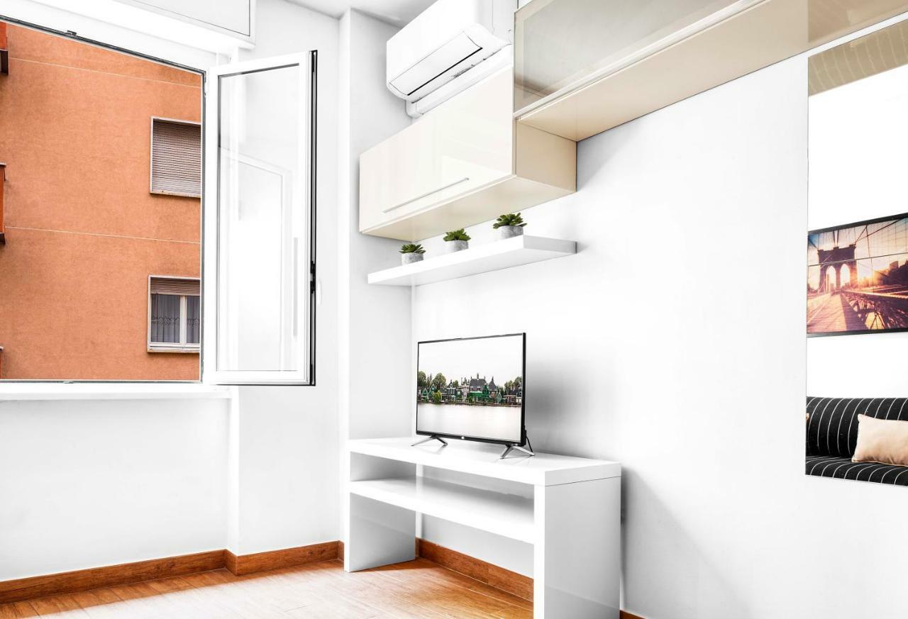 Apartment Near Central Station ميلان المظهر الخارجي الصورة